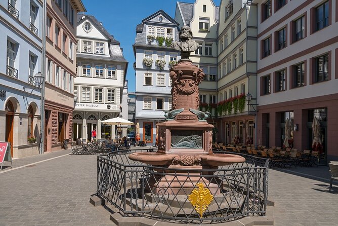 Frankfurt: Guided Tour of the Old Town (GERMAN) - Tour Features