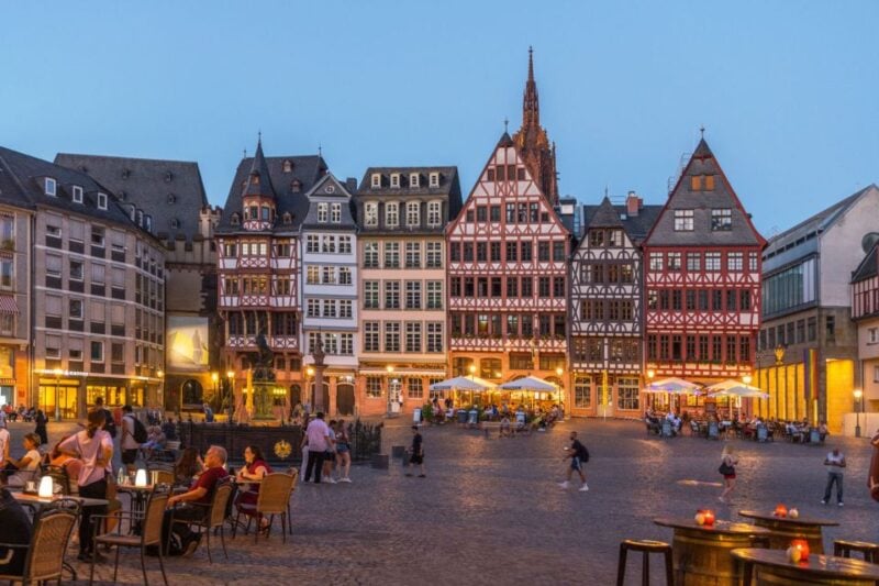Frankfurt: Highlights and New Old Town English-Language Tour - Customer Reviews