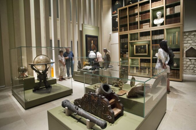 Frankfurt: Historisches Museum Entry Ticket - Booking Options