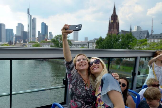 Frankfurt: Hop-on Hop-off Day Skyline or Express City Tour - Key Sights and Landmarks