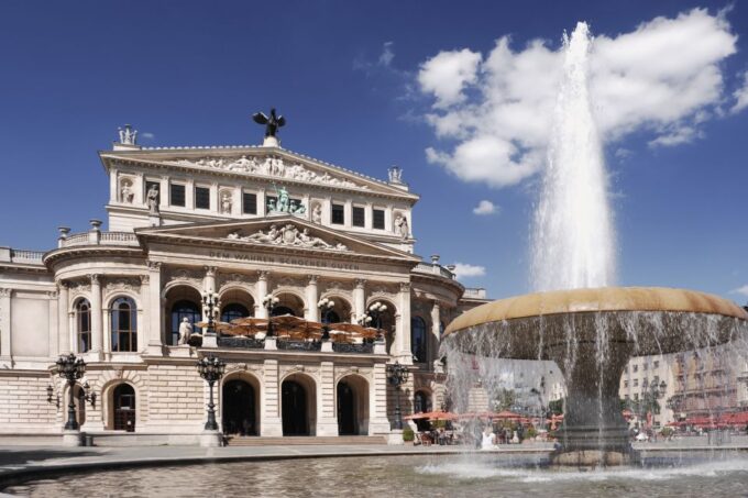 Frankfurt: Hop-on Hop-off Day Skyline or Express City Tour - Important Information for Customers
