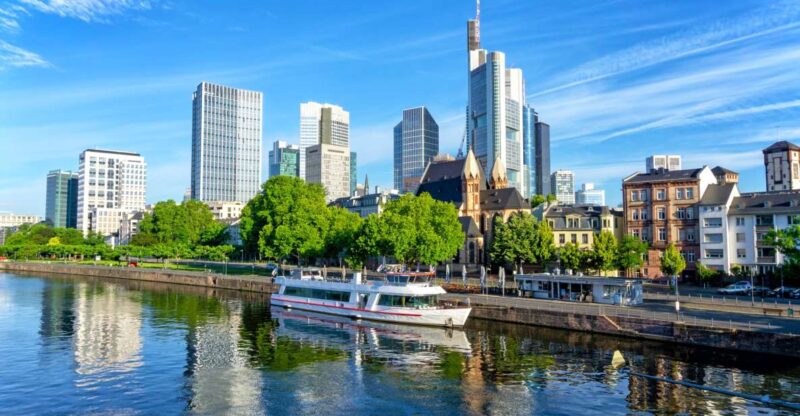 Frankfurt: Main Tower With Tickets and Guided Old Town Tour - Main Tower Highlights