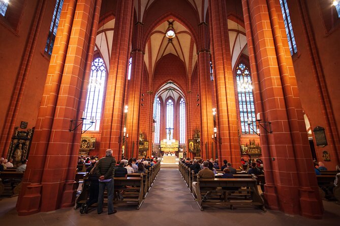 Frankfurt MAIN TOWER With Tickets, Guide and Old Town Tour - Discovering the Old Town