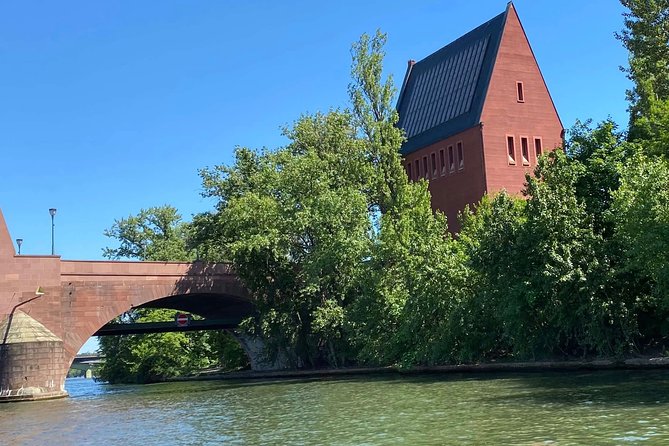 Frankfurt - Mainz Premium Day Trip by Boat With Sightseeing & Wildlife, F&B - Food and Beverage Offerings