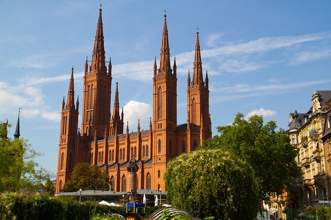 Frankfurt Private Walking Tour With Relaxing Cruise - Walking Tour Itinerary