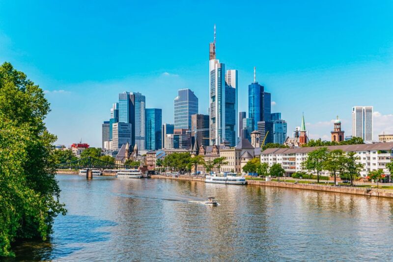 Frankfurt: River Main Sightseeing Cruise With Commentary - Route and Sights