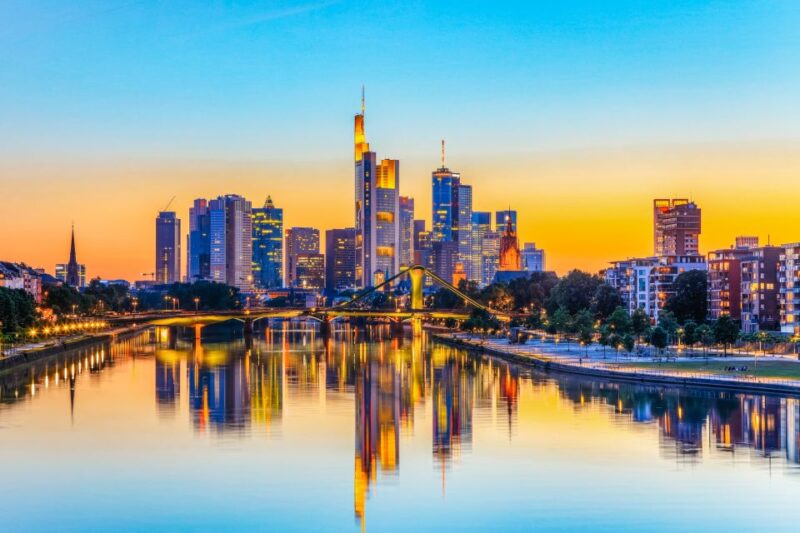 Frankfurt: River Main Sightseeing Cruise With Commentary - Cruise Inclusions