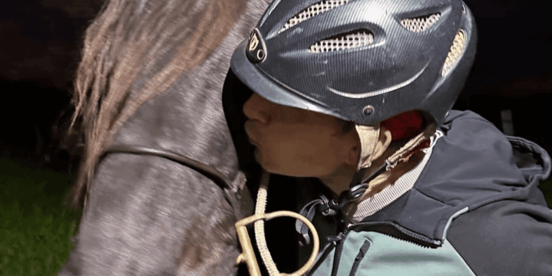 Franschhoek: 2h Horseback Riding at Sunset With Sundowners - Safety Precautions and Restrictions