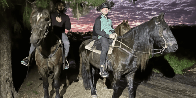 Franschhoek: 2h Horseback Riding at Sunset With Sundowners - Activity Overview and Details