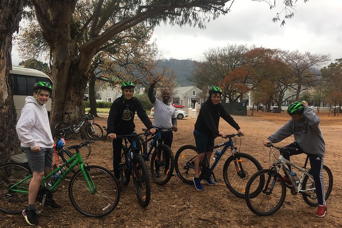 Franschhoek Sip & Cycle Experience Full Day - Private Tour - Exclusive Winery Access