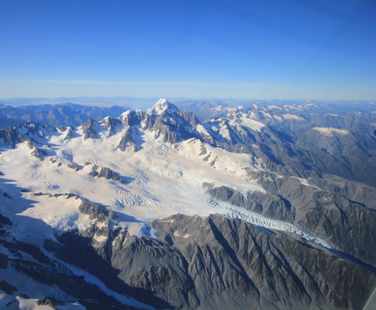Franz Josef: 30-min Flight Franz Josef & Tasman Glaciers - Pricing and Booking