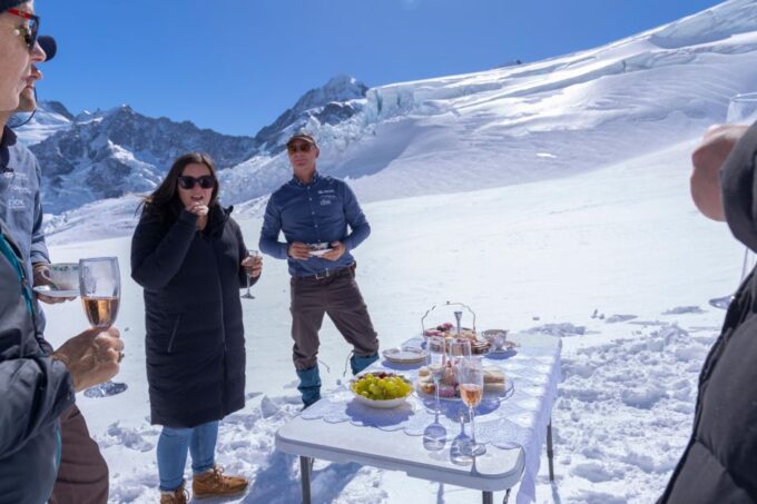 Franz Josef: Helicopter - Picnic Amongst the Peaks - Frequently Asked Questions