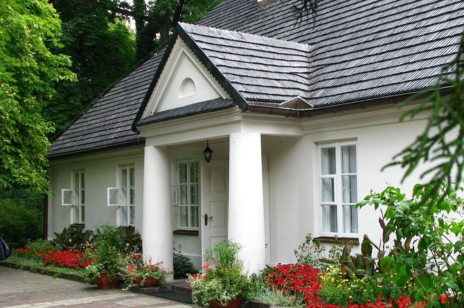 Frederic Chopin Private Tour in Warsaw and Zelazowa Wola With Lunch - Guide and Inclusions
