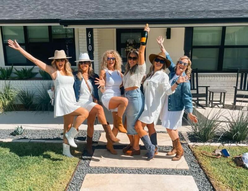 Fredericksburg: Luxury Hill Country Winery and Brewery Tour - FAQs