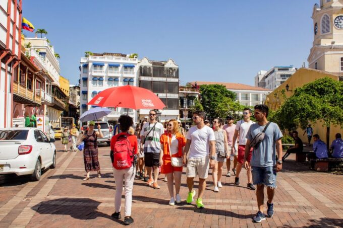 Free Old Walled City Cartagena Complete Walking Tour - Meeting Point and What to Bring