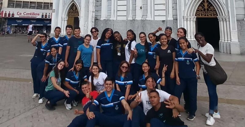 Free Salsa Walking Tour - Cultural Experience
