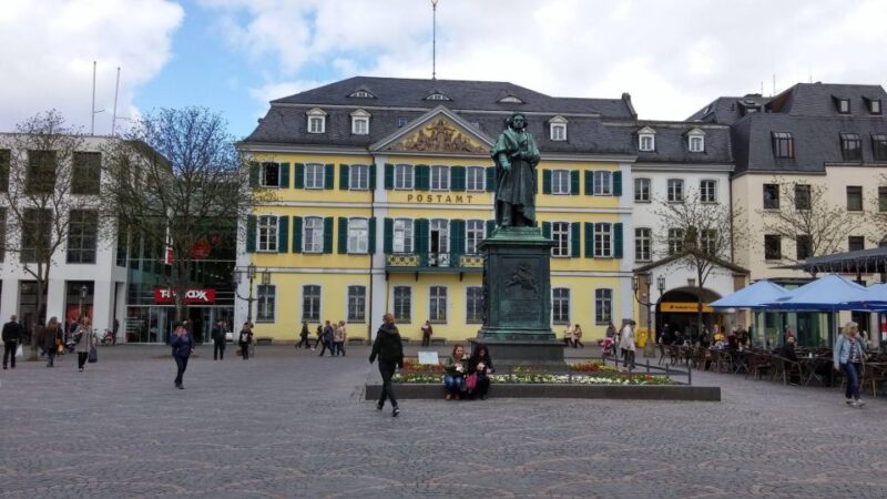 Free Walking Tour Bonn - City Center - Tour Features