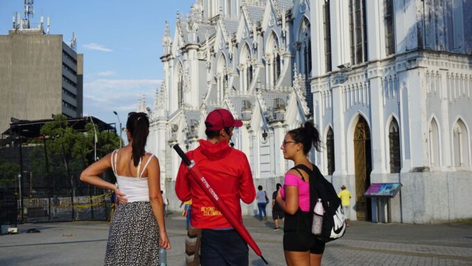 Free Walking Tour Calis Cultural and Historical Downtown - Review Highlights