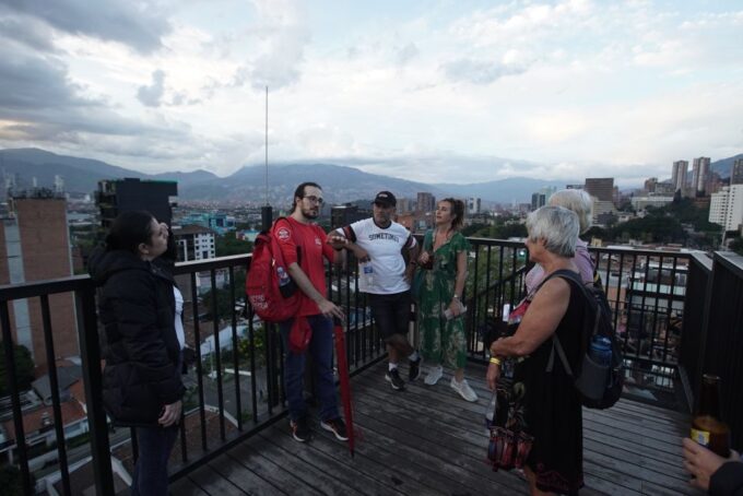 Free Walking Tour El Poblado District in Medellin - Customer Reviews