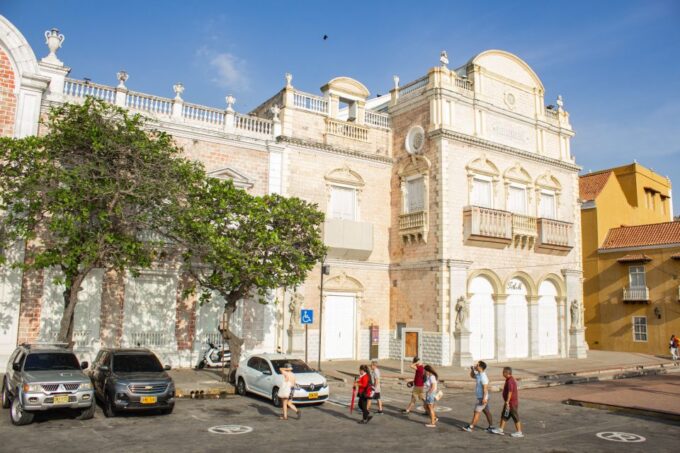 Free Walking Tour Gabriel García Márquez & San Diego Neighborhood - Booking and Reservation