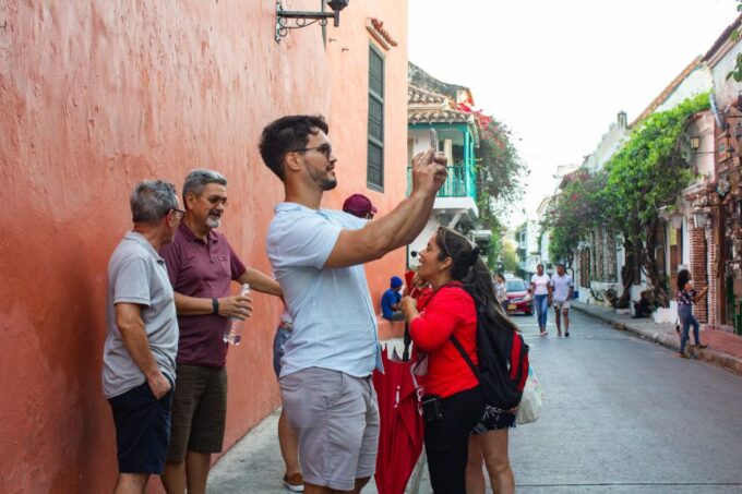 Free Walking Tour Gabriel García Márquez & San Diego Neighborhood - Recap