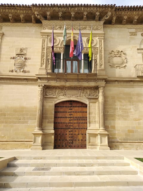Freetour Through Historic Baeza - Itinerary and Key Locations