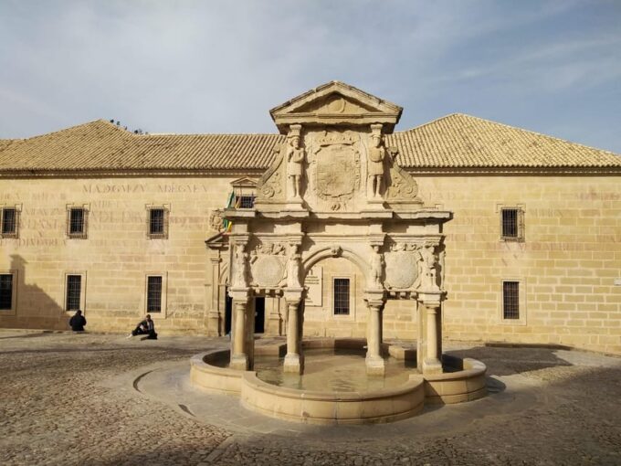 Freetour Through Historic Baeza - Cobblestone Streets and Alleyways