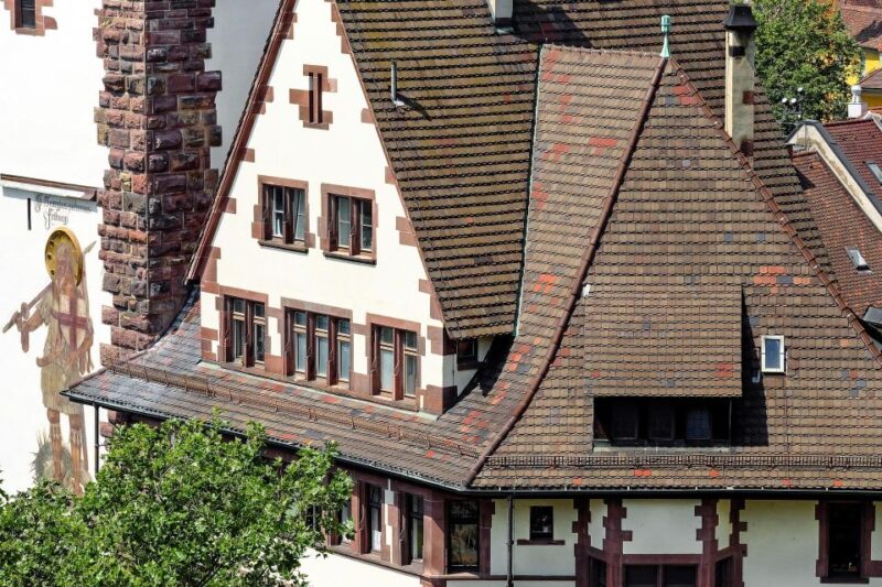 Freiburg: Private Exclusive History Tour With a Local Expert - Languages Offered