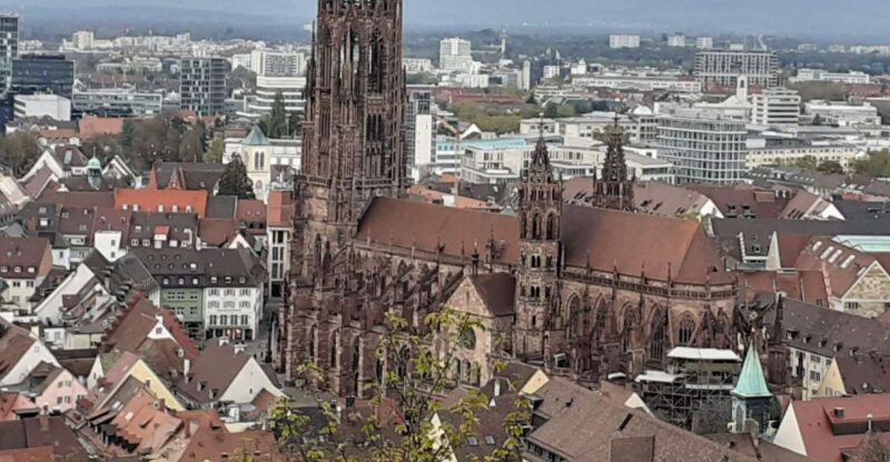 Freiburg: Walking and Strolling the Historic Center - Key Points