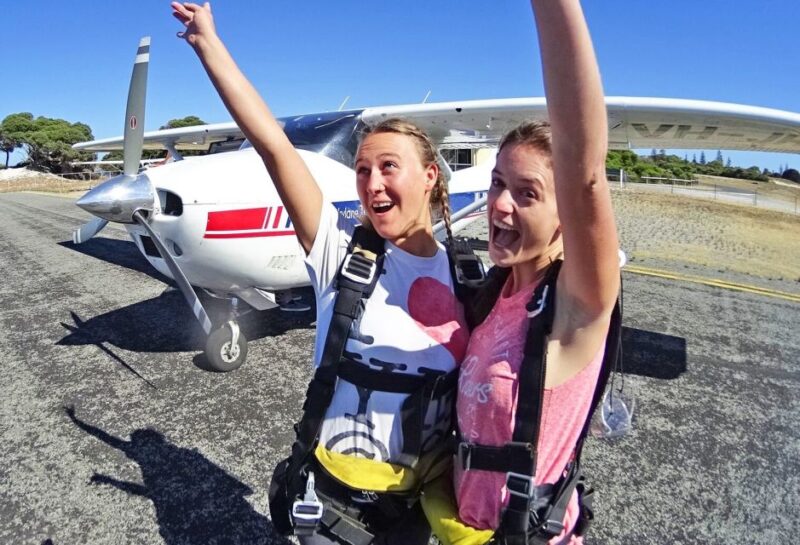 Fremantle: Rottnest Island Skydive and Ferry Package - Altitude and Free-fall Duration Options