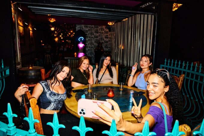 Fremont Street-Old Vegas Bar Crawl - Frequently Asked Questions