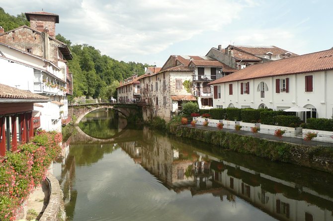 French-Basque Countryside Private Tour Discover the Hidden Beauty of Pyrenees - Personalized Experiences