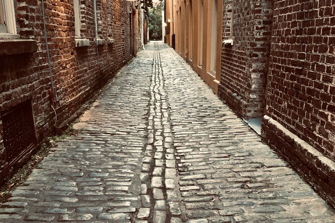 French Quarter Historic Charleston Walk - Architectural Marvels of the Quarter