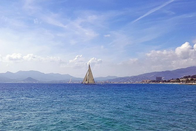 French Riviera Panorama Tour- Monaco,Monte Carlo, Eze, Antibes, Cannes - Exploring Eze