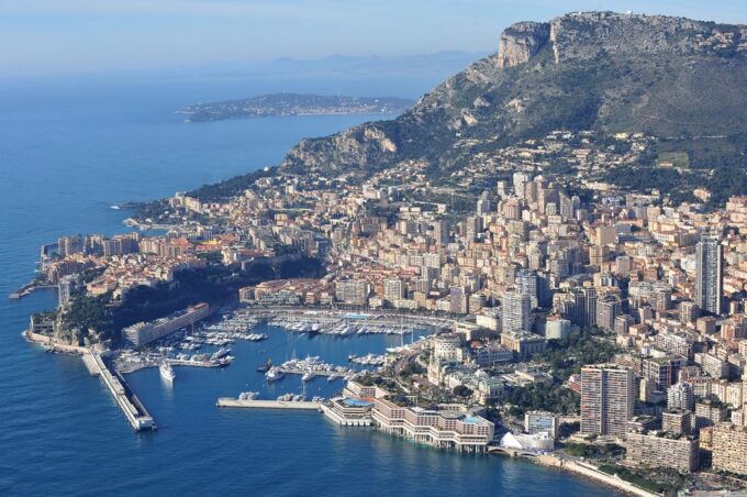French Riviera: Private Driver Guide Tailor-Made Tour - Customization and Flexibility