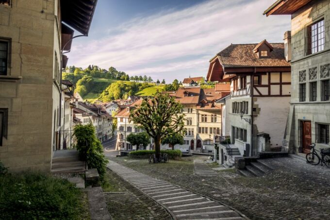 Fribourg: Taste My Swiss City Self-Guided Food Tour - Tour Duration and Logistics