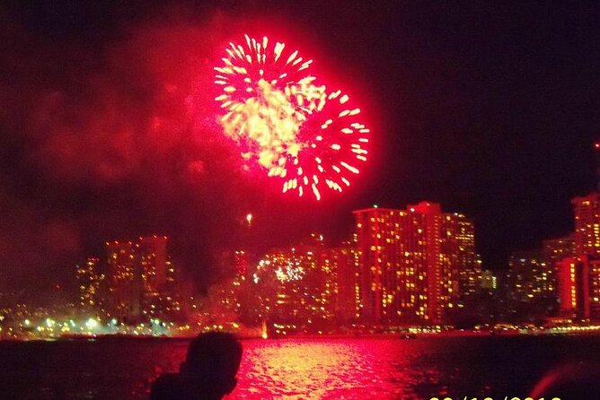 Friday Fireworks Dinner Sail From the Hilton Hawaiian Village - Parking and Accessibility