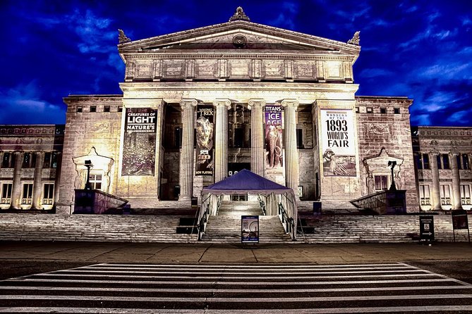 Fright Hike: Chicago Halloween Bike Tour - Spooky Bike Tour Experience