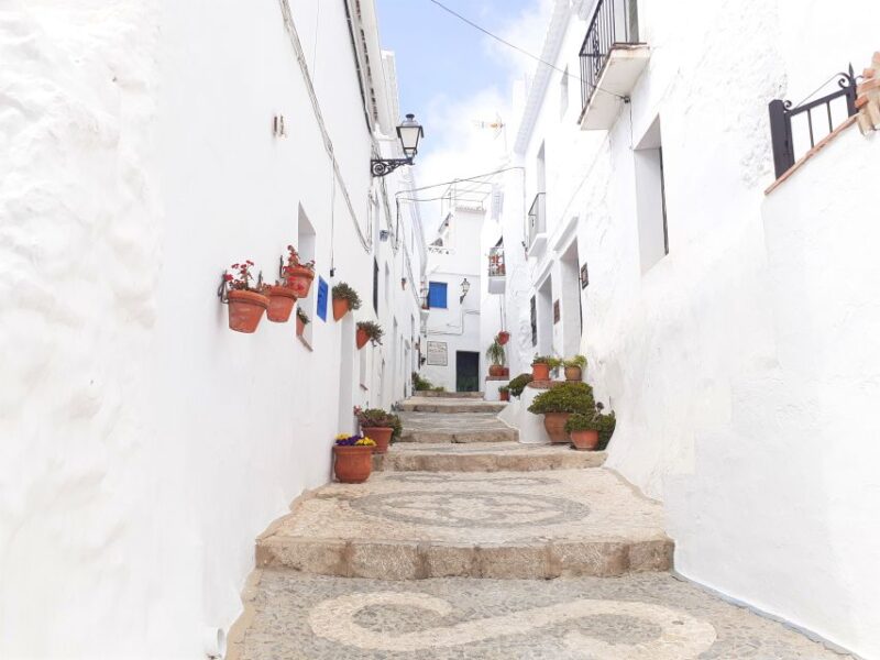 Frigiliana: Private Walking Tour - Important Information