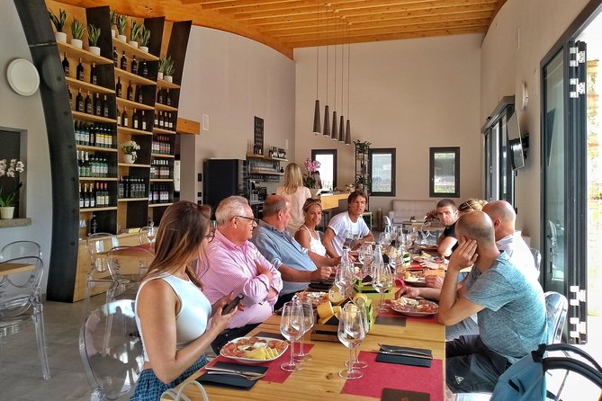 From Abano Montegrotto Olive Oil & Wine in the Euganean Hills - Group Size