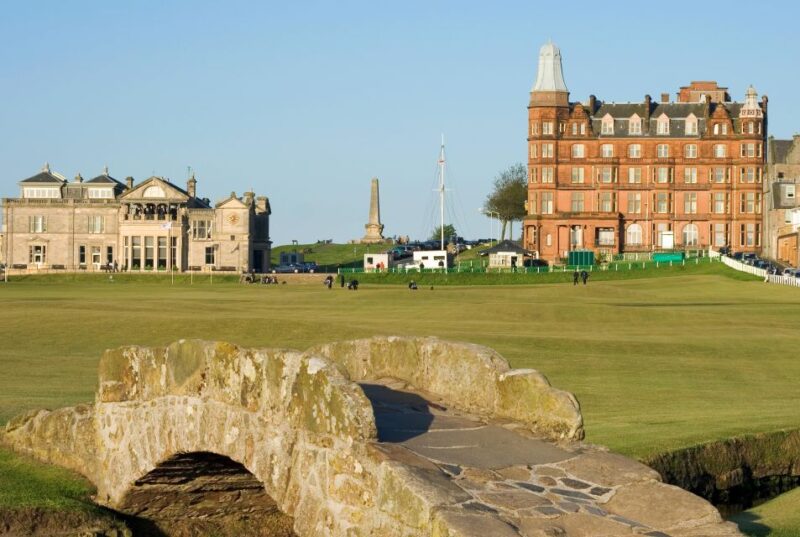 From Aberdeen: Adventure to St Andrews & Dundee - Transportation and Group Details