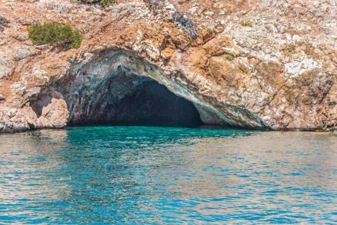 From Ag Anna: Rinas Cave and Ano and Kato Koufonisi Cruise - Frequently Asked Questions
