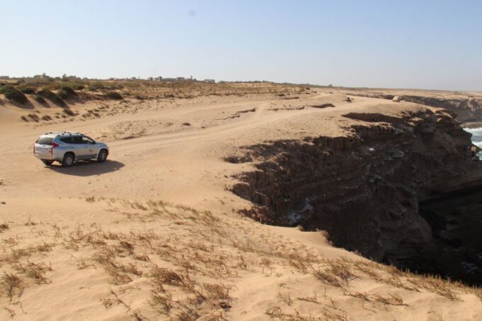 From Agadir: 4×4 Jeep Sahara Desert Tour With Lunch - Language Support