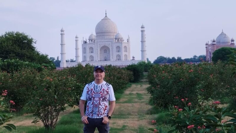 From Agra: Agra Full Day Tour With Tour Guide, Car and Lunch - Key Points