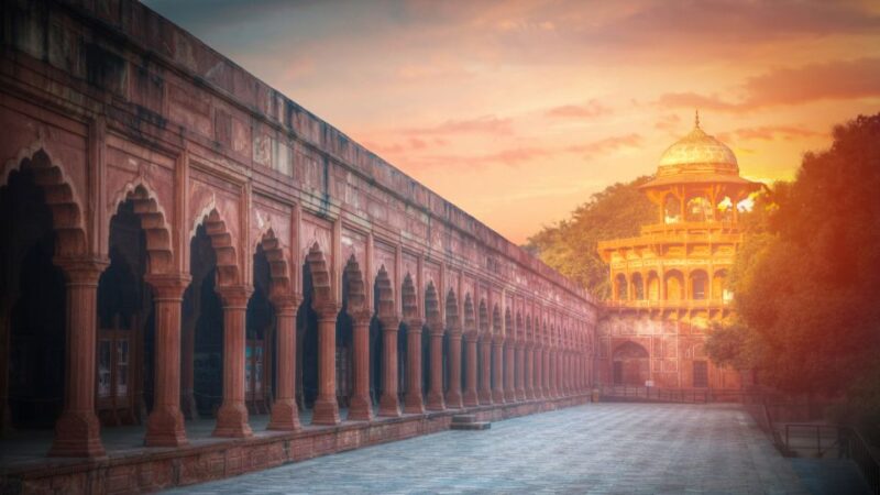 From Agra: Private Guided Tour Agra and Fatehpur Sikri - Key Points