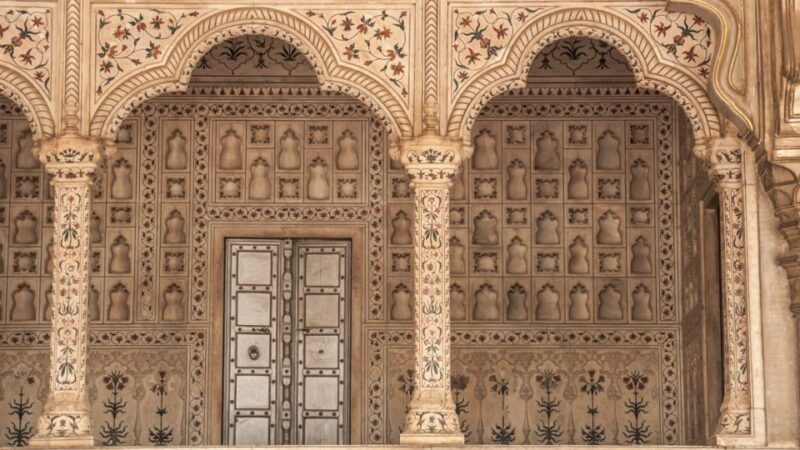 From Agra: Private Guided Tour Agra and Fatehpur Sikri - Accessibility and Group Information