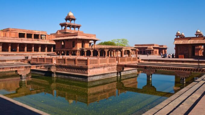 From Agra: Private Guided Tour Agra and Fatehpur Sikri - Frequently Asked Questions