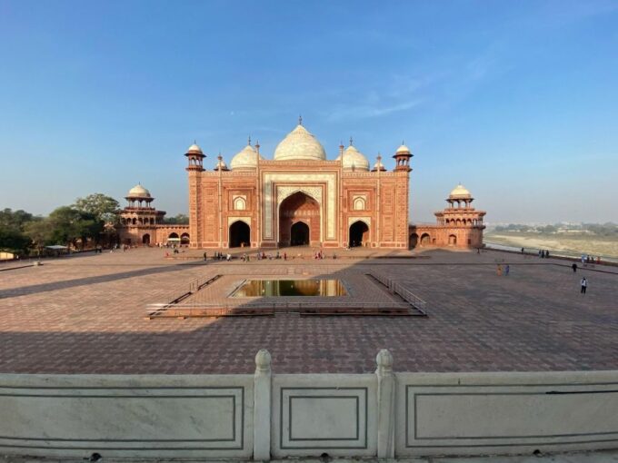 From Agra: Skip The Line Taj Mahal and Agra Fort Tour - Car Options