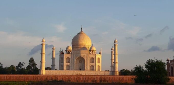 From Agra: Taj Mahal, Fatehpur Sikri & Bird Safari Tour - Fatehpur Sikri Exploration