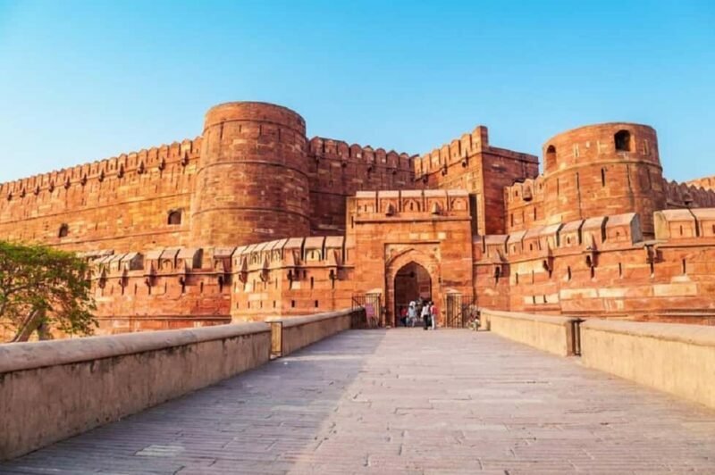 From Agra: Taj Mahal, Fort, Baby Taj & Mehtab Bagh Day Tour - FAQ